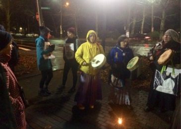 Halifax vigil attendants say no to Kinder Morgan pipeline