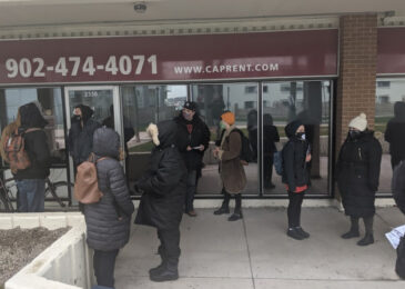 Tenants of Harbour View Towers complain about lack of heat